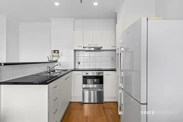 Fourth view of Homely apartment listing, 1002/100 Bowen Street, Spring Hill QLD 4000