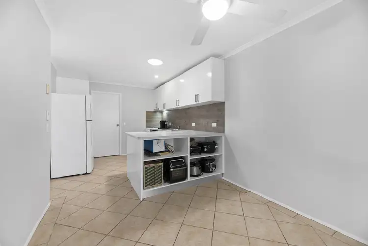 Fifth view of Homely semi-detached listing, 1/7 Columbia Court, Oxenford QLD 4210