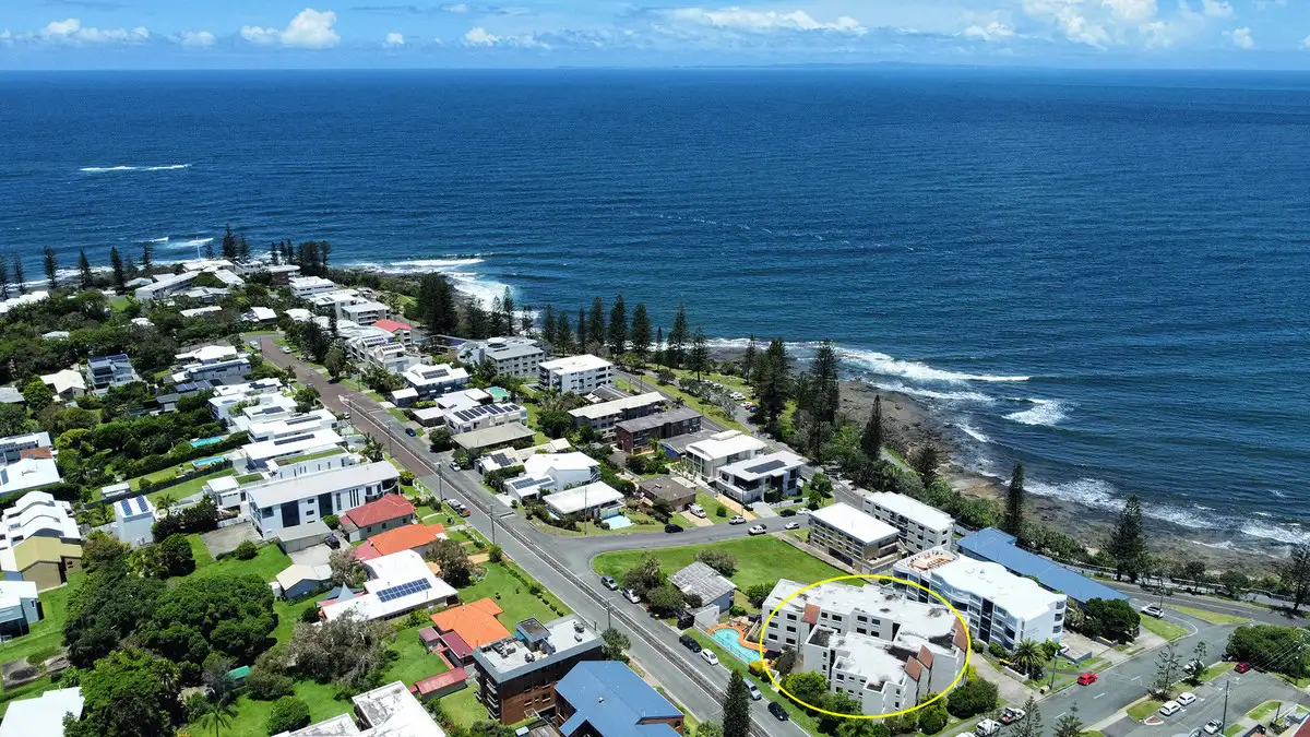 Main view of Homely unit listing, 6/43 Albert, Kings Beach QLD 4551