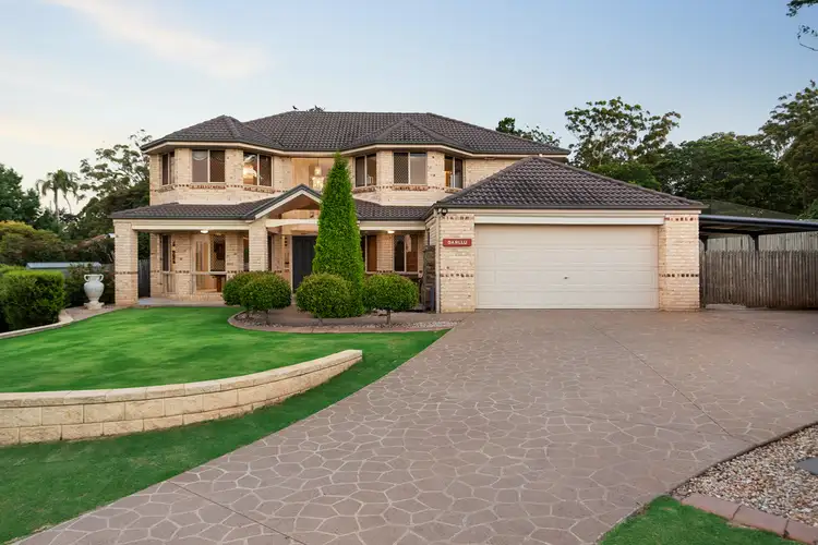 6 Woodlands Close, Middle Ridge QLD 4350