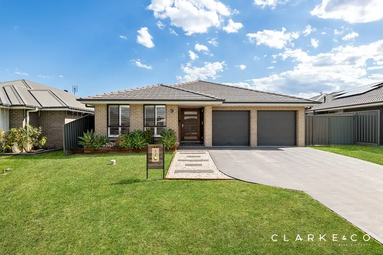 9 Centrefield Street, Rutherford NSW 2320