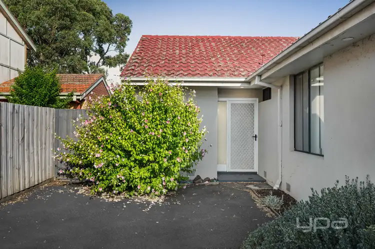 Main view of Homely unit listing, 4/86 Pearson Street, Brunswick West VIC 3055