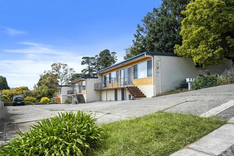 3 Bermuka Street