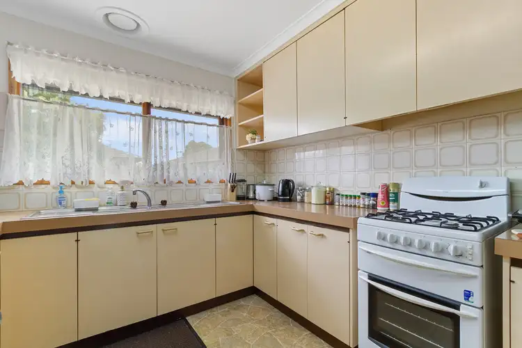 Second view of Homely unit listing, 5/14-16 Carter Street, Sale VIC 3850