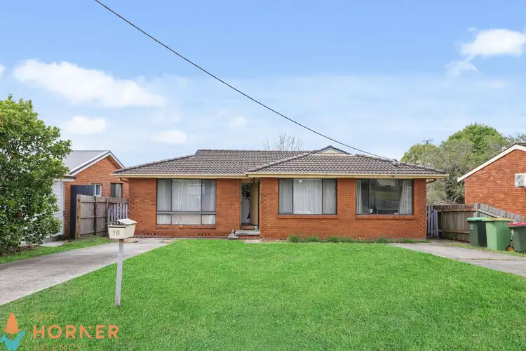 16 Sadie Avenue, Gorokan NSW 2263