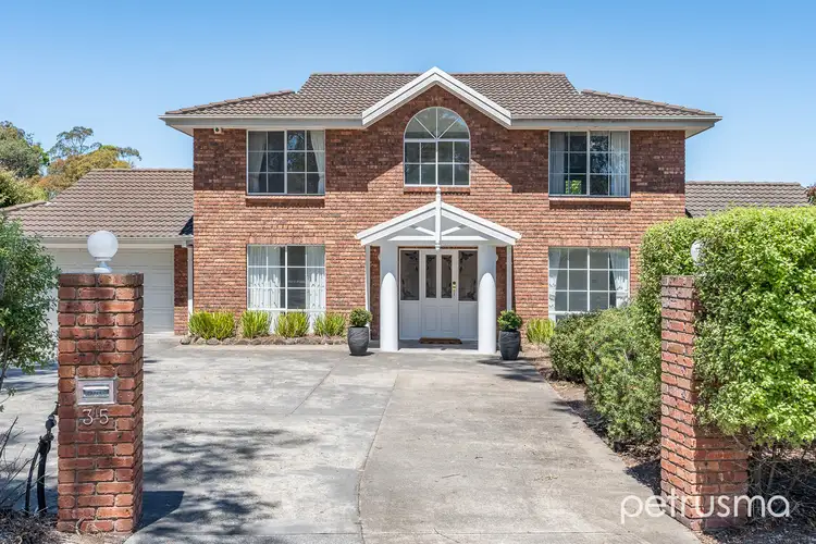 35 Golden Grove Drive, Blackmans Bay TAS 7052
