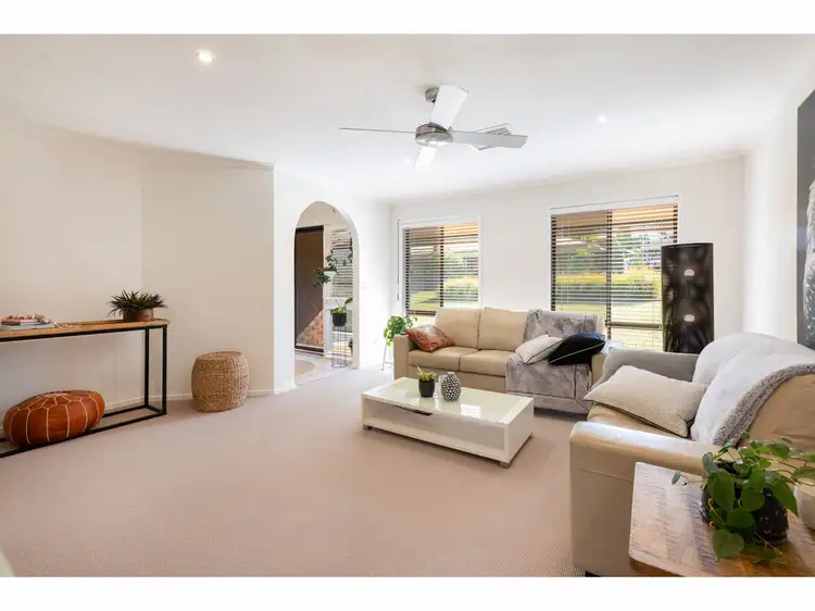 Second view of Homely house listing, 3 Heather Court, West Albury NSW 2640
