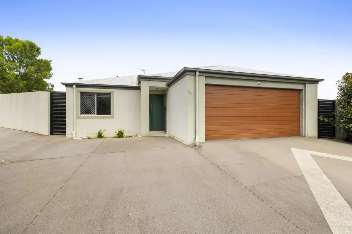Main view of Homely unit listing, 2/4 Punter Close, Glenvale QLD 4350