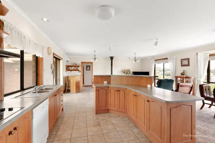 Second view of Homely house listing, 2 Tanglewood Crescent, Mount Gambier SA 5290