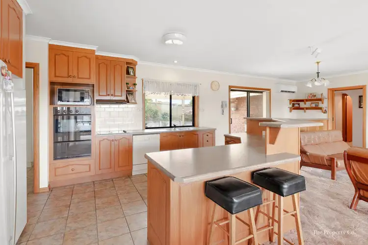 Fifth view of Homely house listing, 2 Tanglewood Crescent, Mount Gambier SA 5290