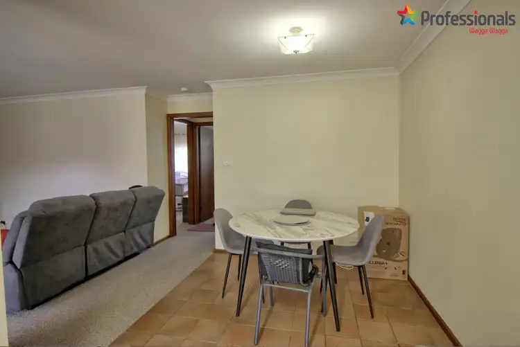 Third view of Homely unit listing, 2/27 Kenneally Street, Kooringal NSW 2650