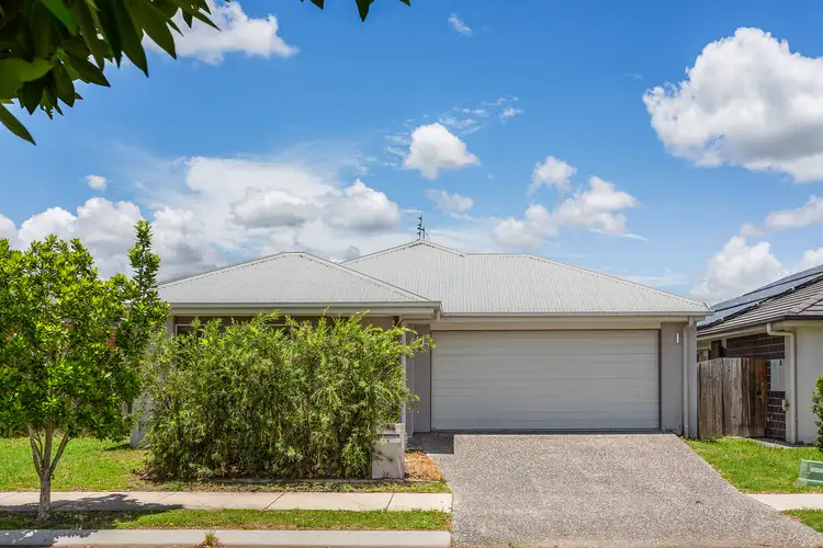 8 Amber Circuit, Ripley QLD 4306