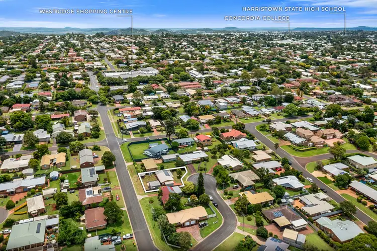 Second view of Homely house listing, 5 Richards Court, Kearneys Spring QLD 4350