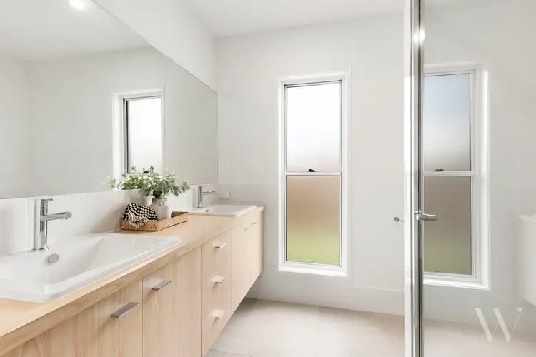 Sixth view of Homely house listing, 4 Bird Song Close, Southside QLD 4570