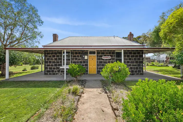 55 Thoona Lane, Fyansford VIC 3218