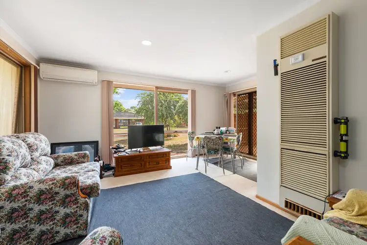 Third view of Homely house listing, 6 Ashley Court, Sale VIC 3850