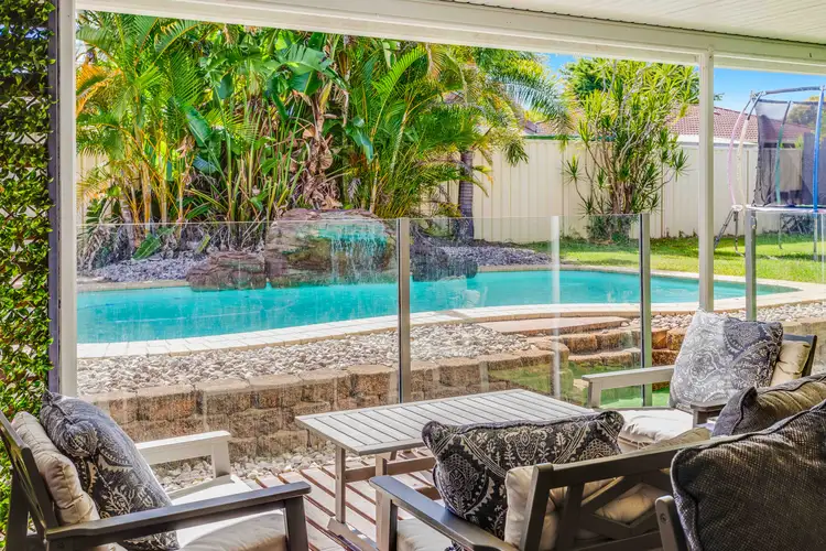 33 Bermuda Avenue, Deception Bay QLD 4508