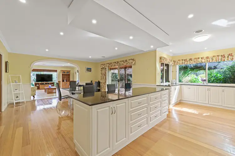 Sixth view of Homely house listing, 8 Angus Court, Warragul VIC 3820