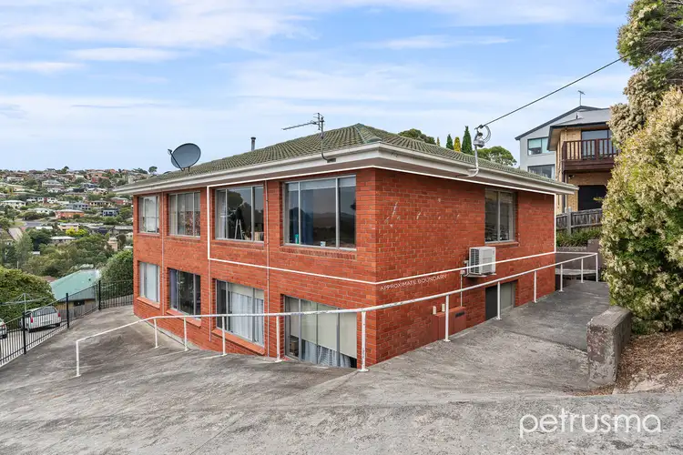 1/12 Wallace Avenue, Lenah Valley TAS 7008