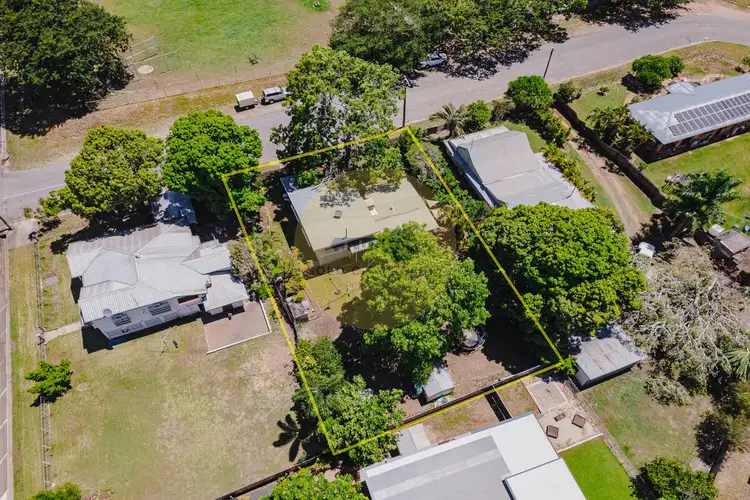 11 Macdonald  Street, Richmond Hill QLD 4820