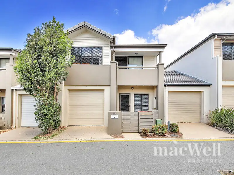 Main view of Homely townhouse listing, 28 Kosciusko Lane, Fitzgibbon QLD 4018