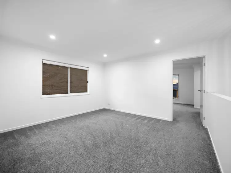 Sixth view of Homely house listing, 21 William Close, Park Ridge QLD 4125
