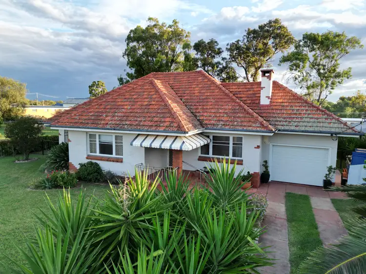5 Bell Street