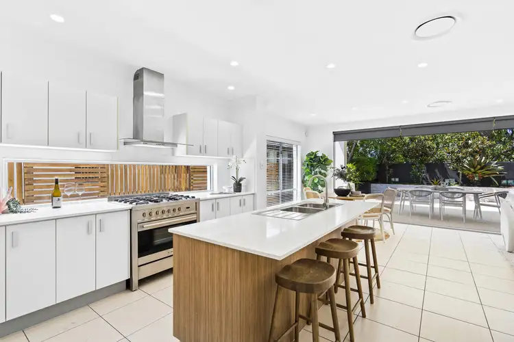 Second view of Homely house listing, 32 Elkington Circuit, North Lakes QLD 4509