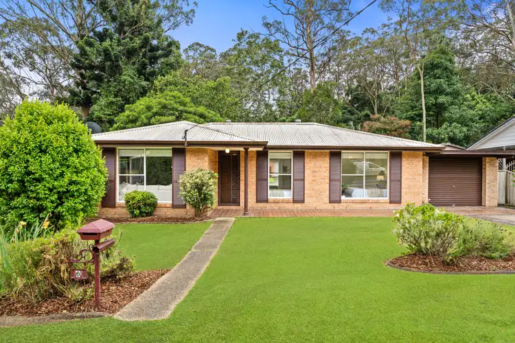 6 Pecan Close, Wyoming NSW 2250