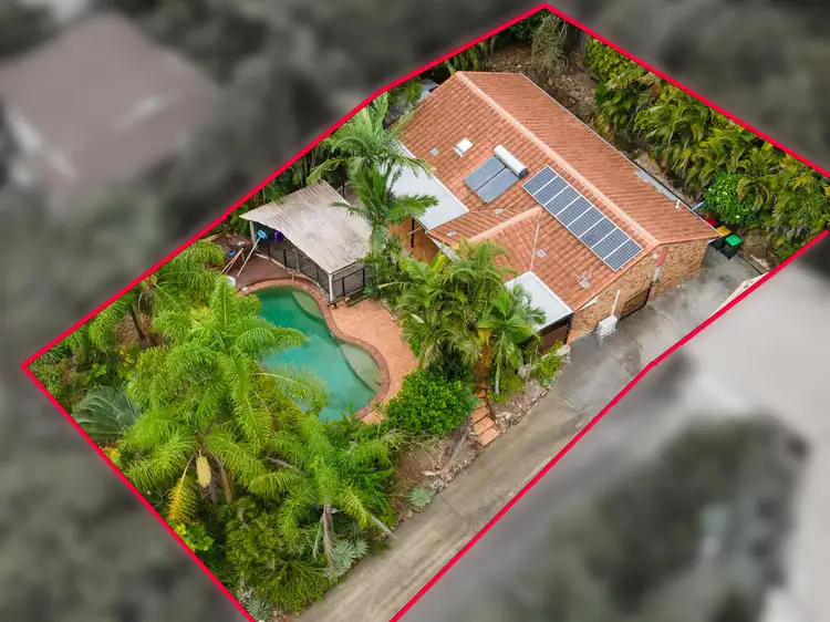 37 Leighton Drive, Edens Landing QLD 4207