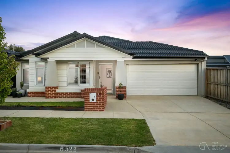 15 Dreamer Circuit, Mount Duneed VIC 3217