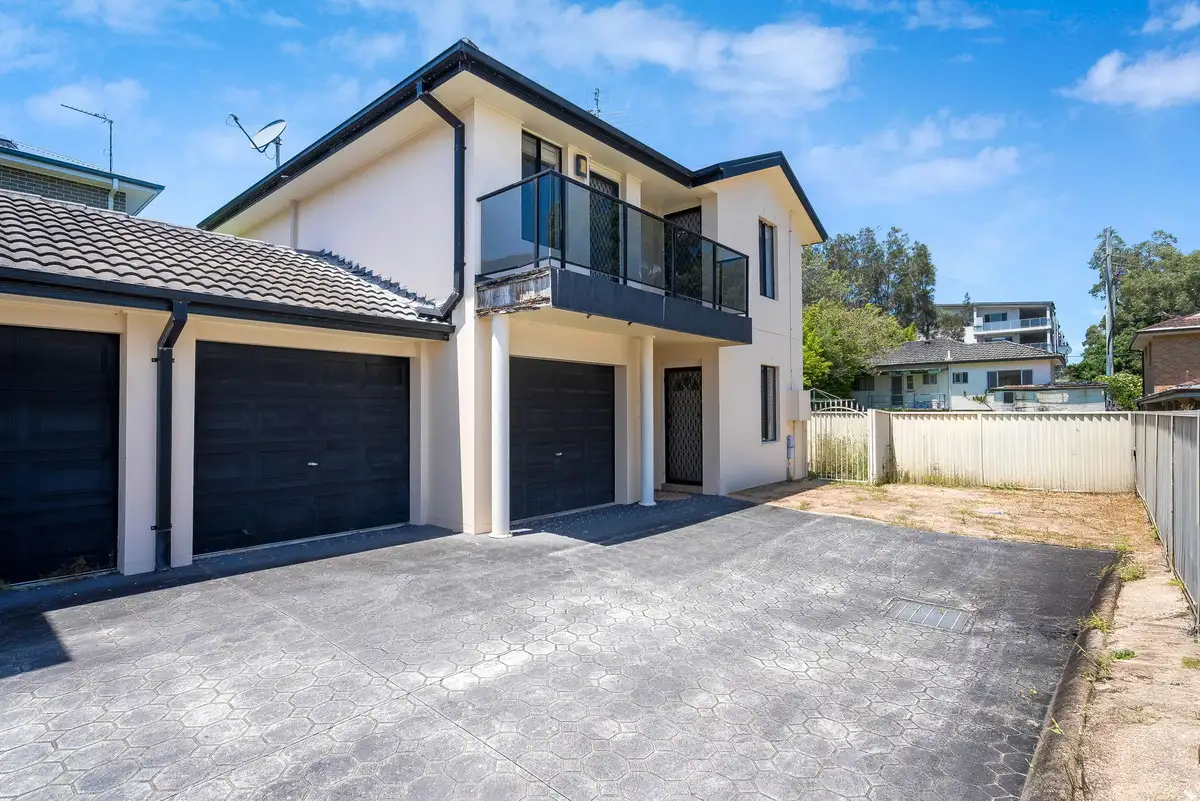 Main view of Homely semi-detached listing, 5 View Street, The Entrance NSW 2261