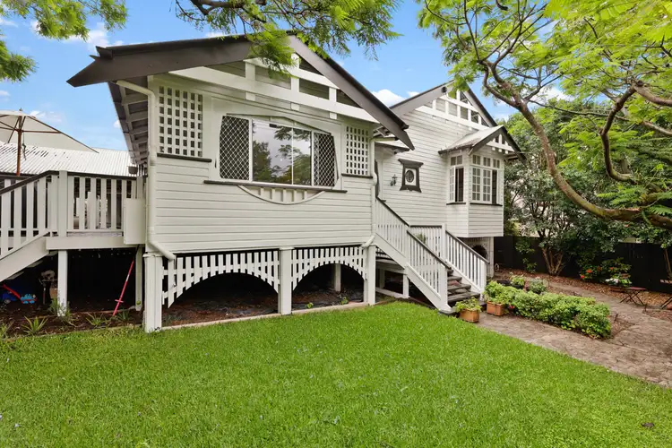 44 Junction Road, Clayfield QLD 4011