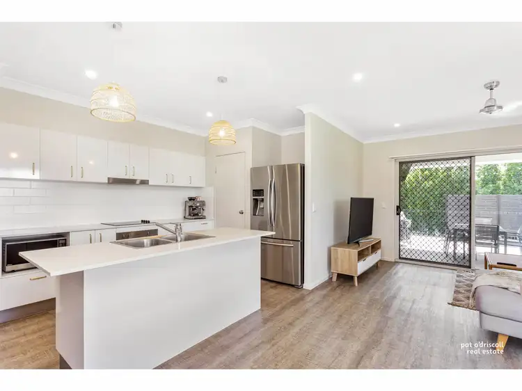 2 Adelie Court, Parkhurst QLD 4702