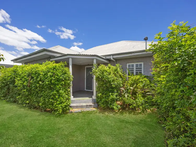 1/19 Railway Street, Booval QLD 4304