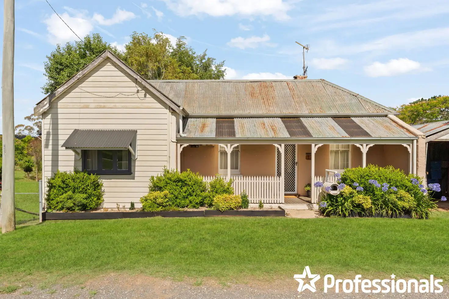 Main view of Homely house listing, 13 Trunkey Street, Newbridge NSW 2795