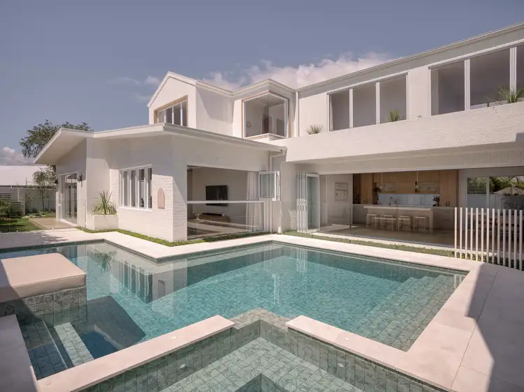 8 Curlew Crescent