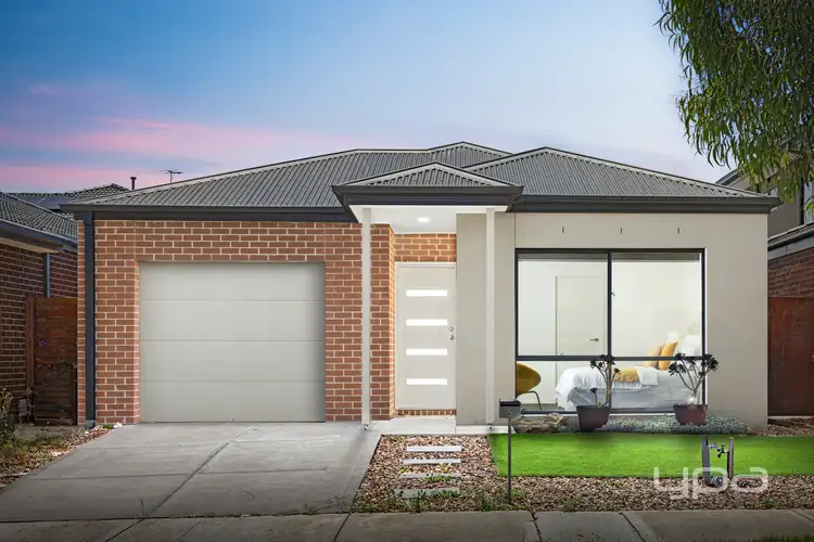 5 Mosholu Way, Point Cook VIC 3030