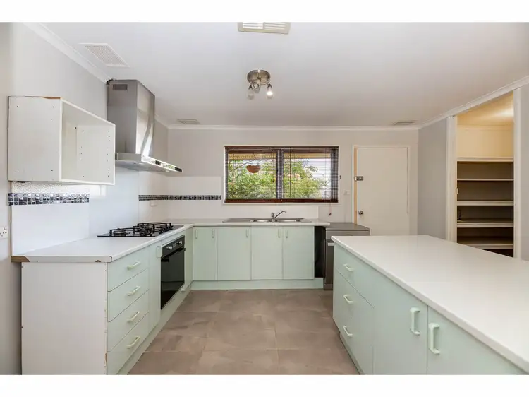 Fifth view of Homely house listing, 10 Myrtle Street, West Albury NSW 2640