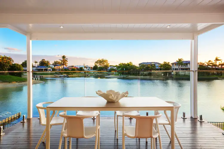 91 Clear Island Road, Broadbeach Waters QLD 4218
