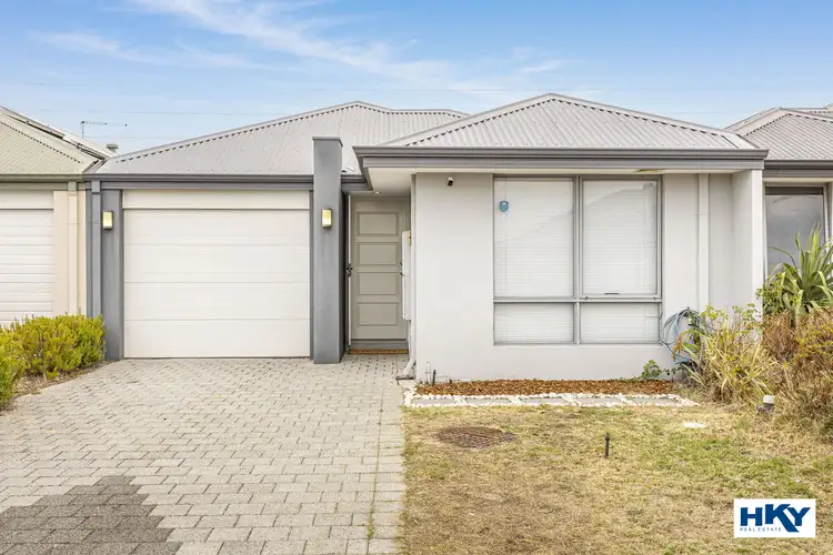 38 Castlereagh Way