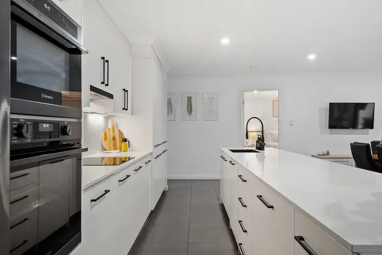 Sixth view of Homely house listing, 1 Streeton Place, Maudsland QLD 4210