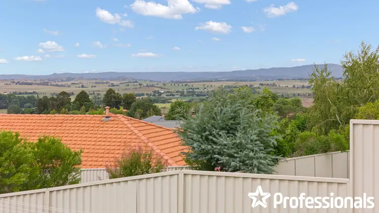 Second view of Homely house listing, 6 Hurley Close, Llanarth NSW 2795