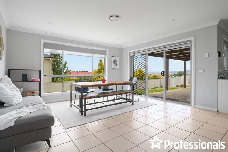 Fourth view of Homely house listing, 6 Hurley Close, Llanarth NSW 2795