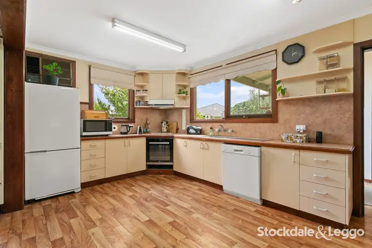 Fifth view of Homely house listing, 7 Mackillop Court, Traralgon VIC 3844