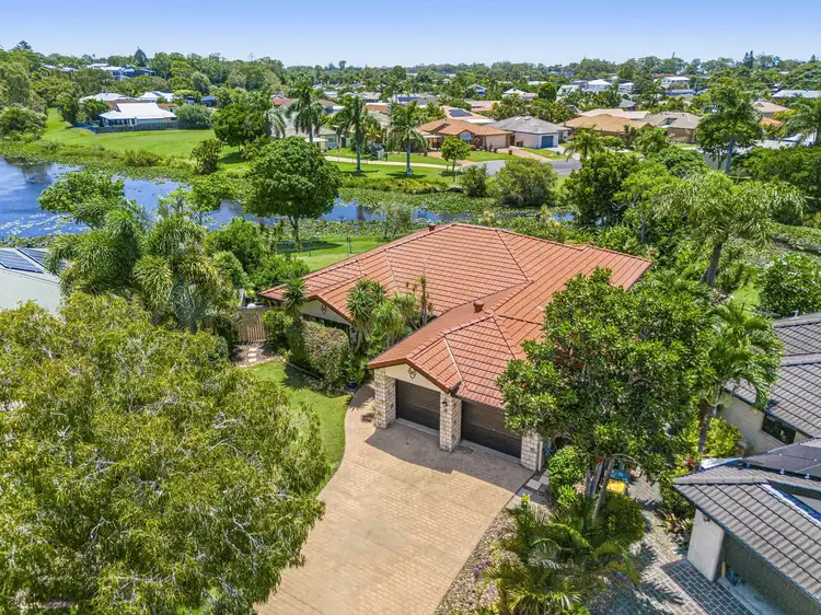 9 Florida Court, Torquay QLD 4655