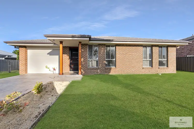 13 Semillon Drive, Tamworth NSW 2340