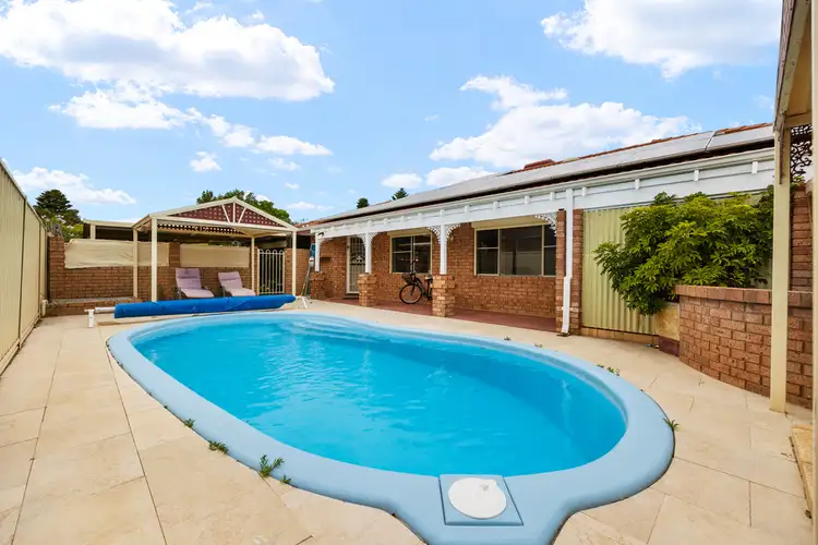 Second view of Homely house listing, 18 Kingsford Court, Port Kennedy WA 6172
