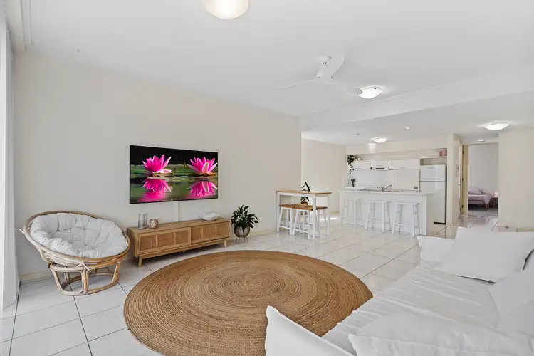 4/2236 Gold Coast Highway, Mermaid Beach QLD 4218