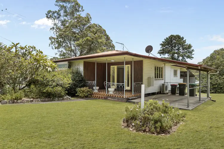 31 Durundur Street, Woodford QLD 4514